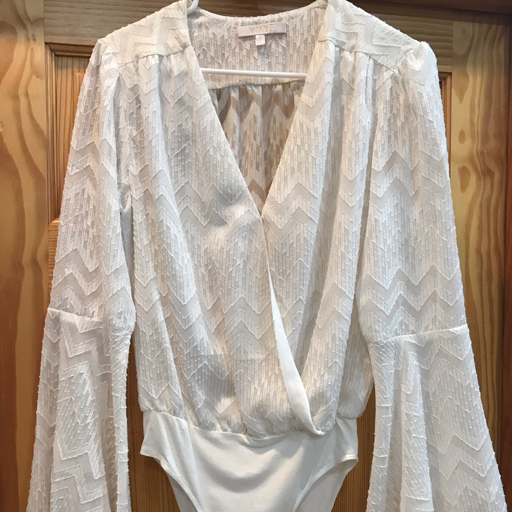 White long sleeve bodysuit